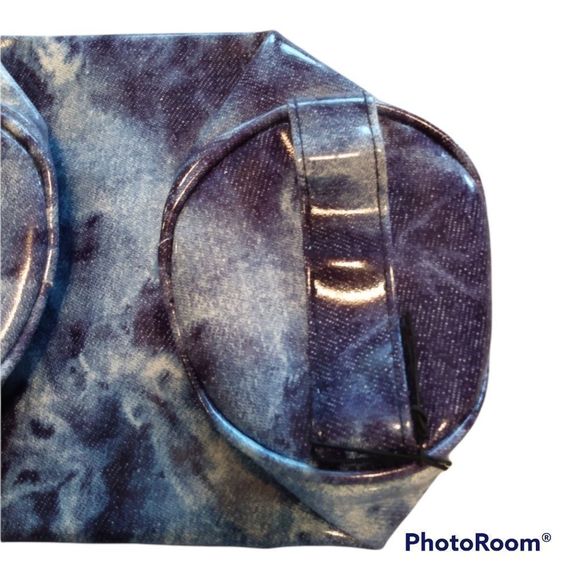 Rebecca Minkoff Cylinder Make Up Pouch - Picture 6 of 14